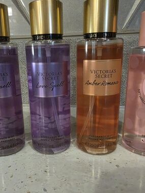 Victoria's Secret Love Spell Mist (2) & Amber Romance Mist (1) & Warm&Cozy (1)